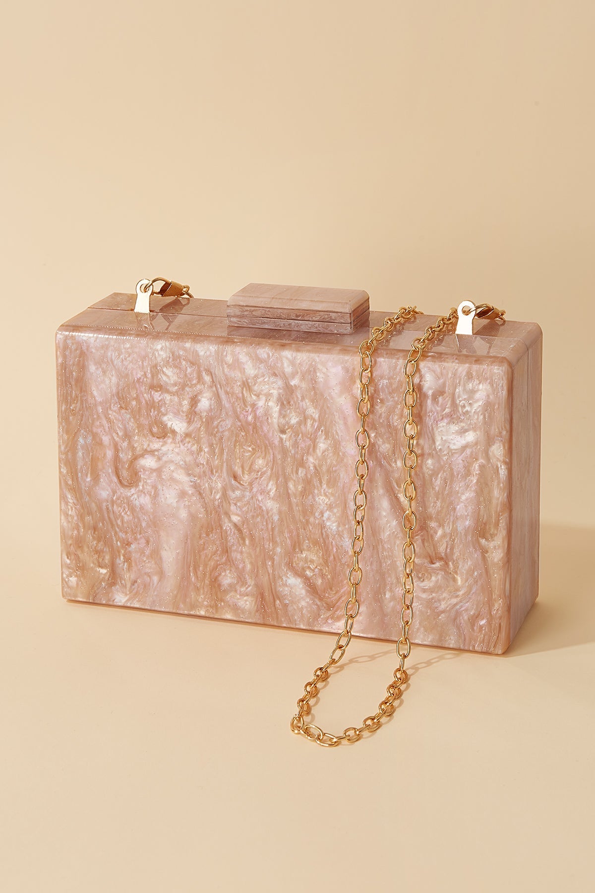 Clutch Lucila Caramelo · Flora ·