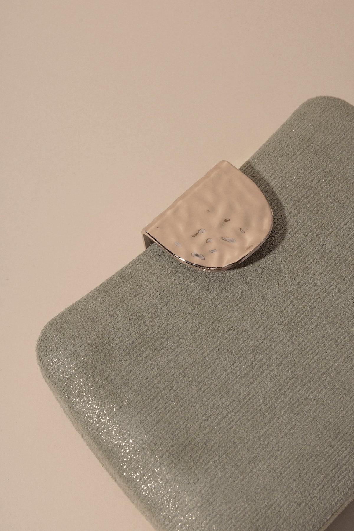 Clutch Zia Moss · Alegoria ·