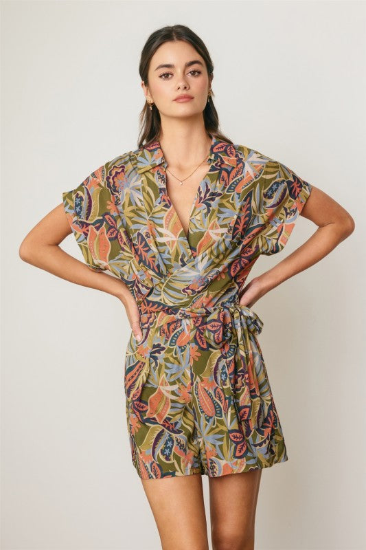Finley Short Sleeve Waist Tie Tropical Print Romper Green