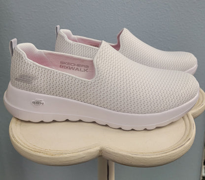 Go Walk Joy Temple Shoes