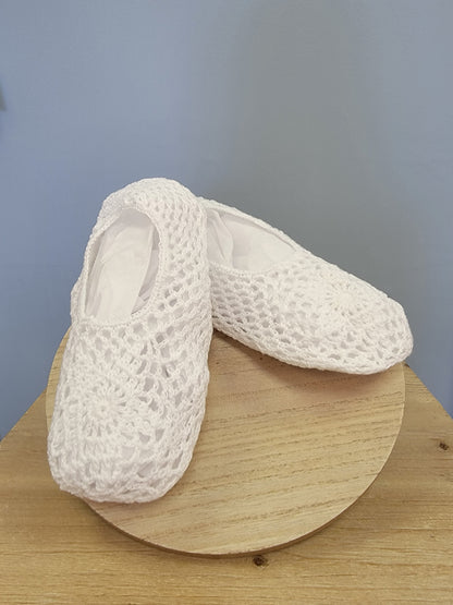 Crochet Temple Slipper