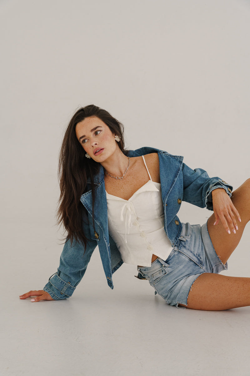 Teresa High Rise Raw Hem Denim Shorts Light Wash