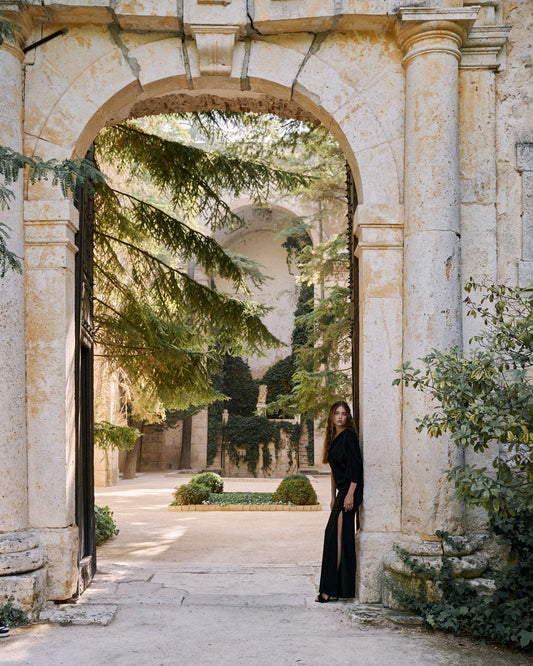 Vestido Mindy Noir · Madame ·
