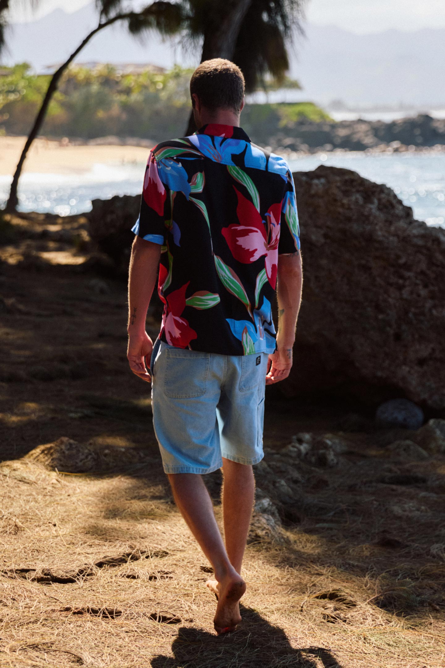 Relaxed Woven Camp Shirt