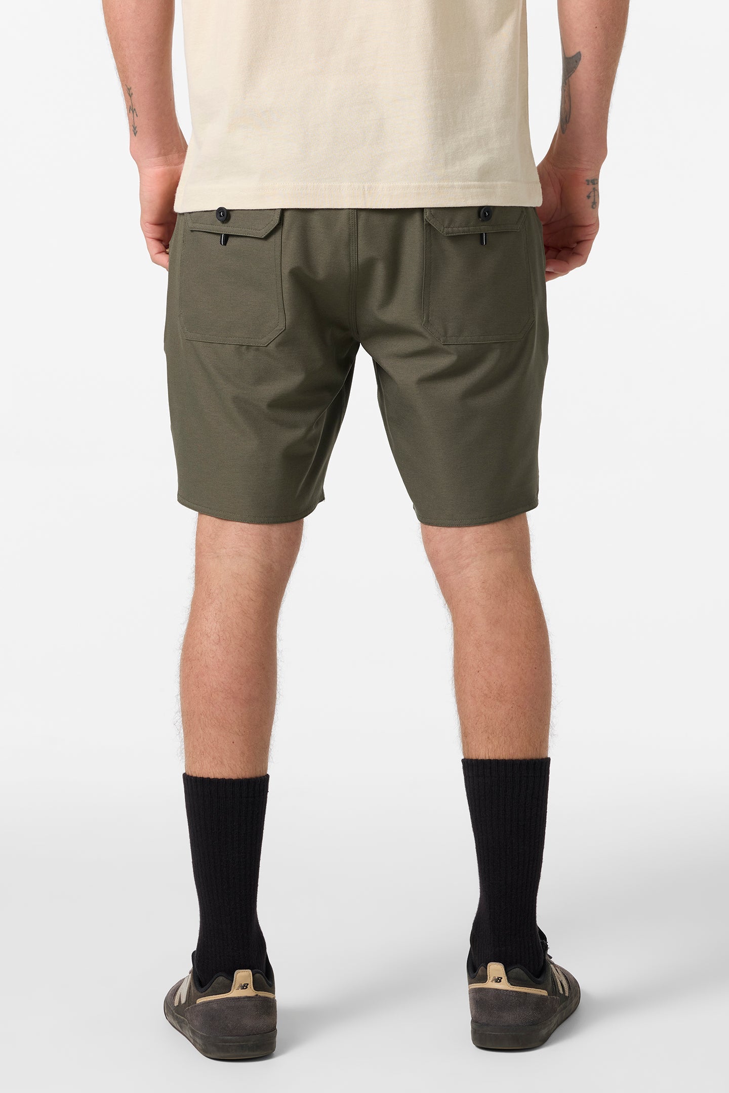 Utility Scallop Hybrid 18" Hybrid Shorts