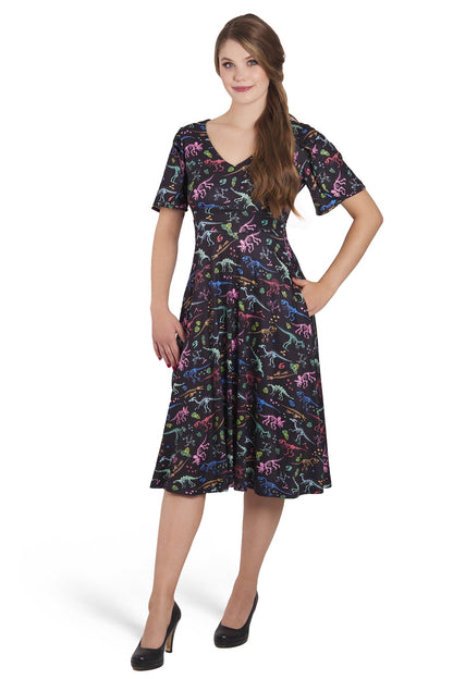 Janice Black Sleeved Flared Tea Dress In Fossil Print