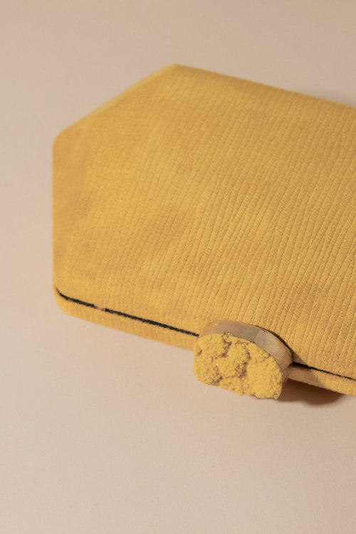 Clutch Beth Curry · Wisteria ·