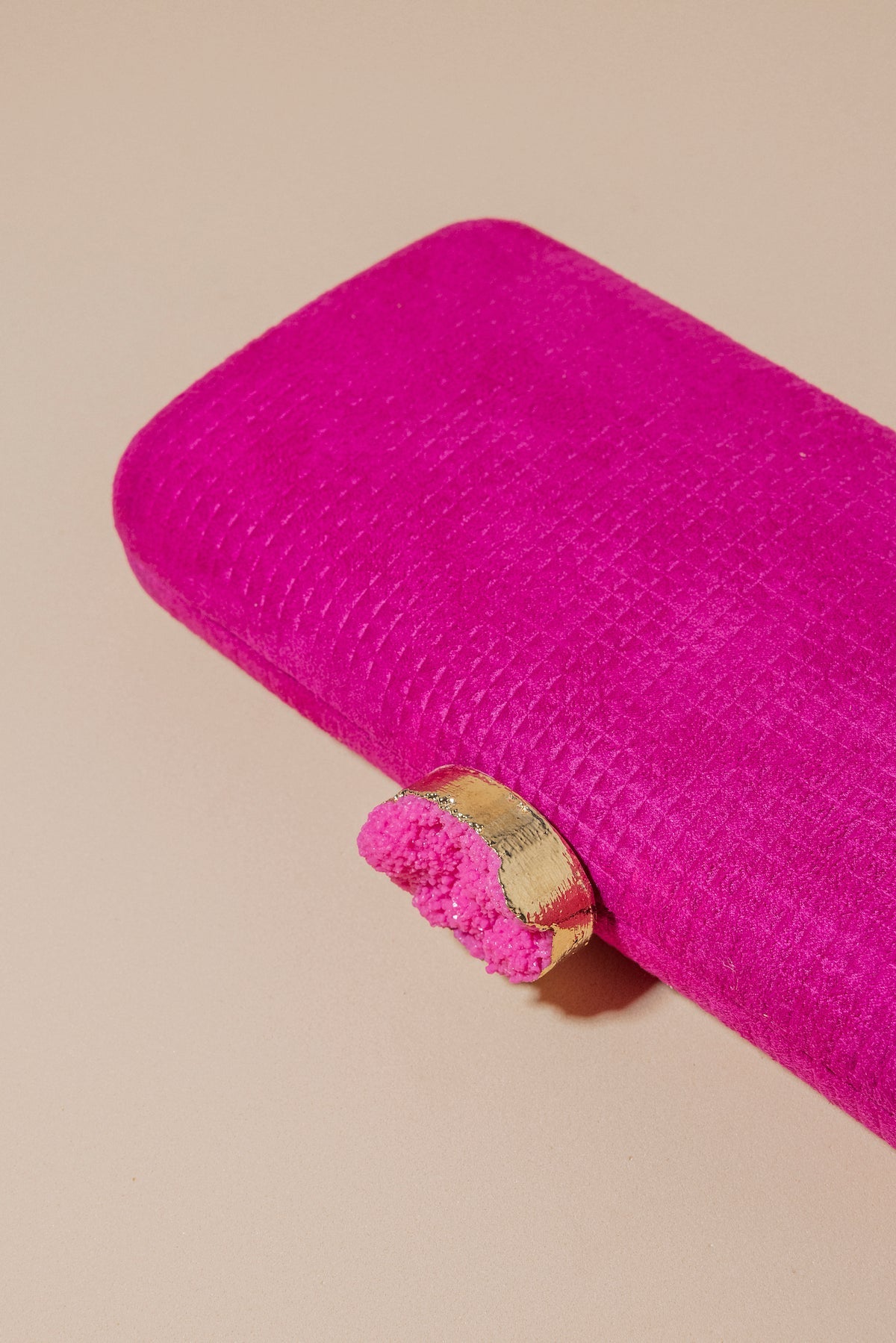 Clutch Pia Fucsia · Wisteria ·