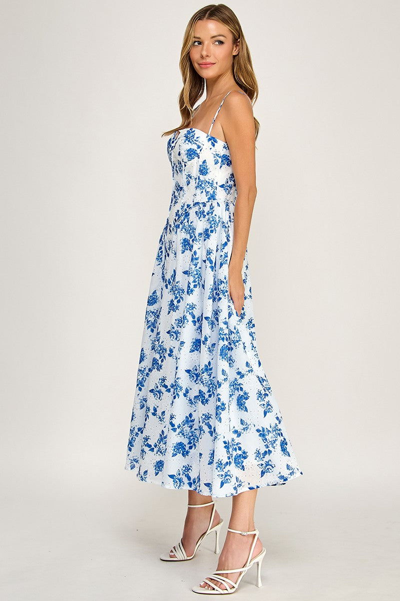 Trish Sleeveless Vintage Floral Print Midi Dress Blue