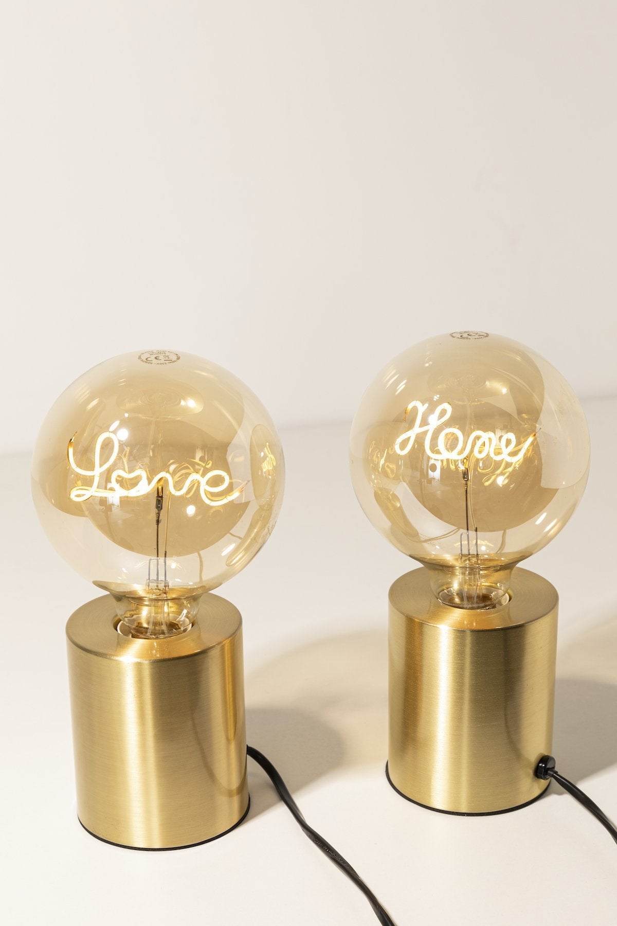 Lampara Home Dorada · Deco ·
