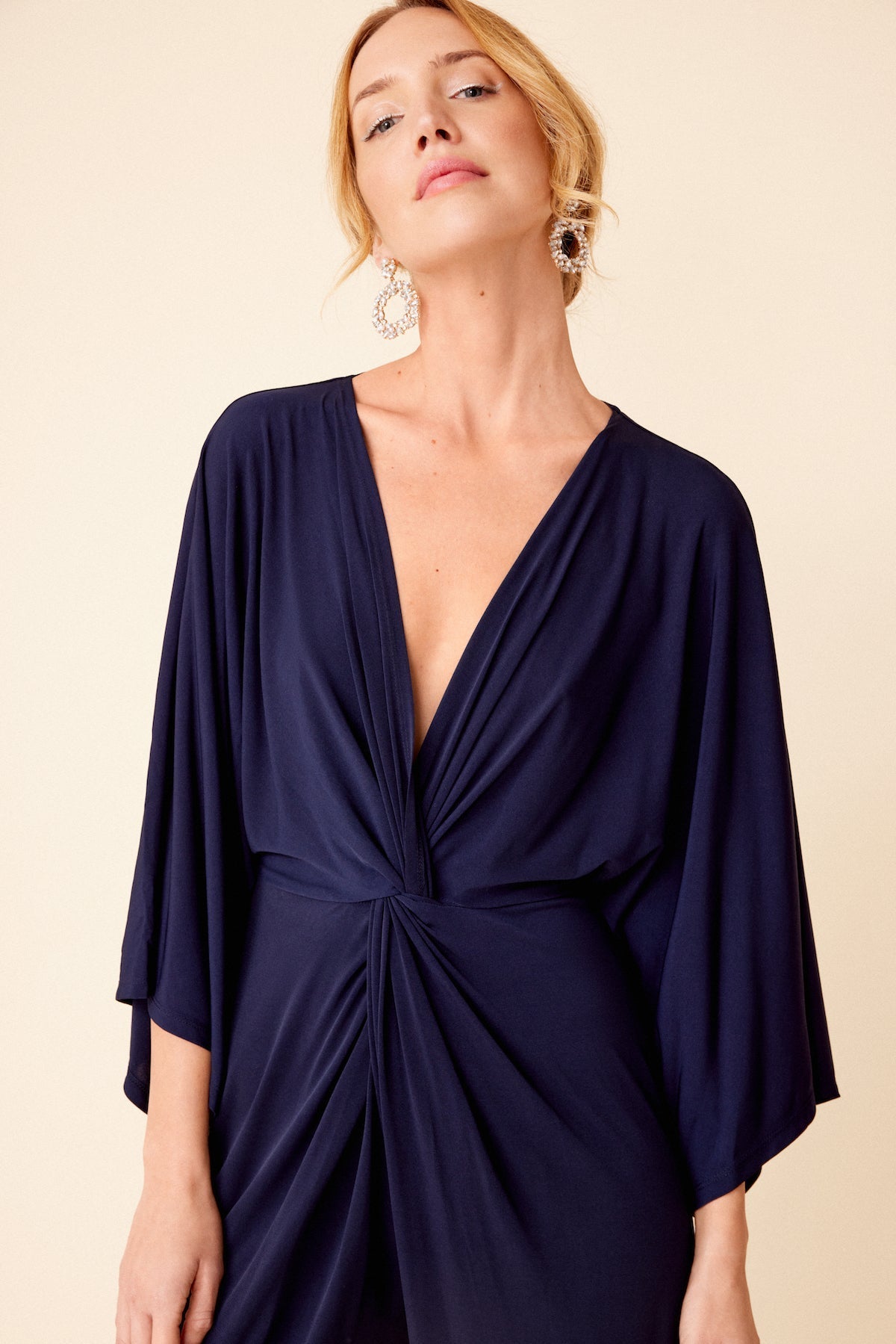 Mono Amelia Navy · Wisteria ·