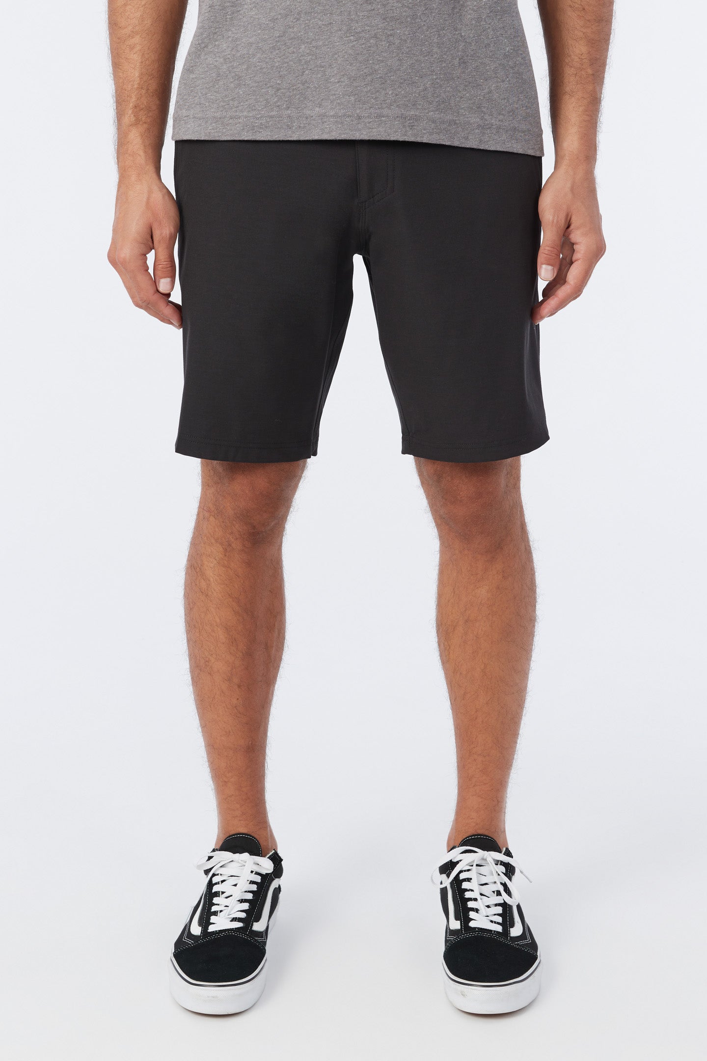 Reserve Light Check 19" Hybrid Shorts