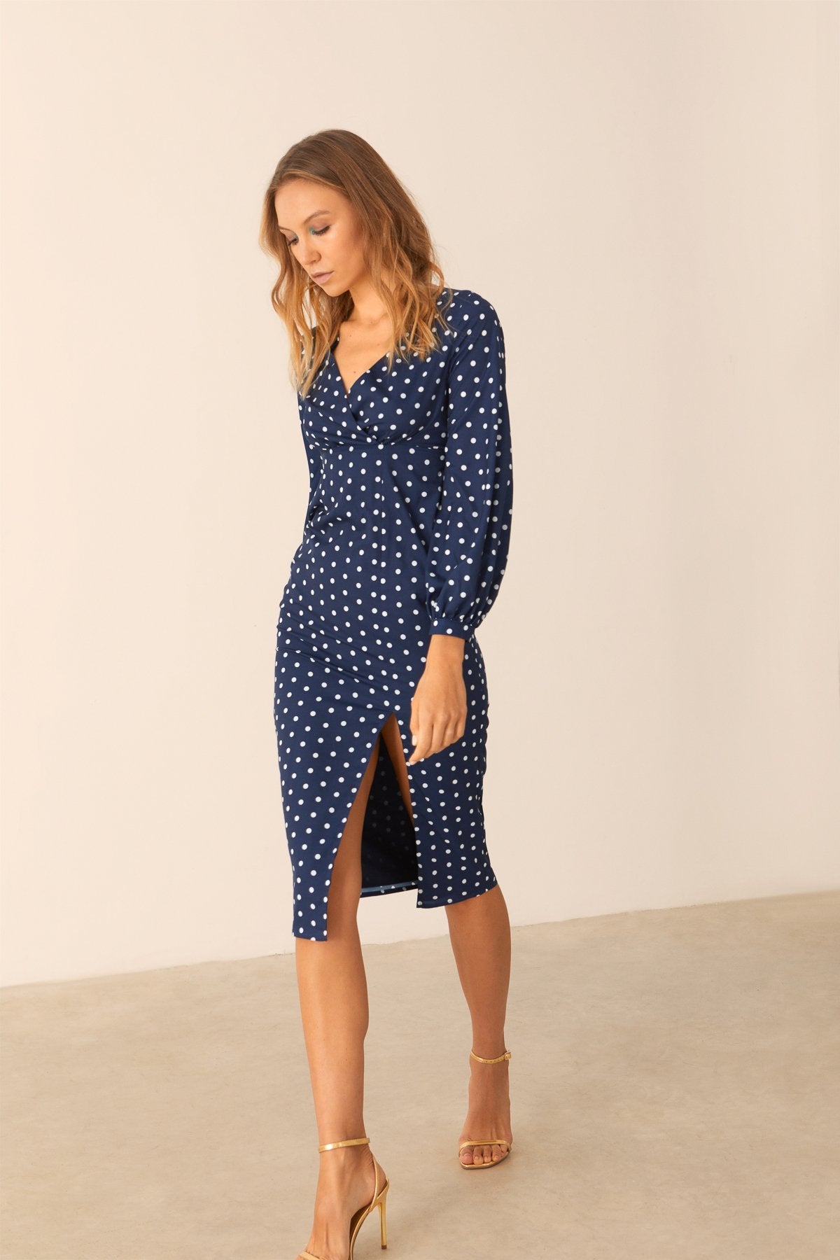 Vestido Evony Lunares Navy · Pretty in Pink ·